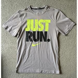 Nike “JUST RUN” Short Sleeve T-Shirt Men’s S, Some Fading